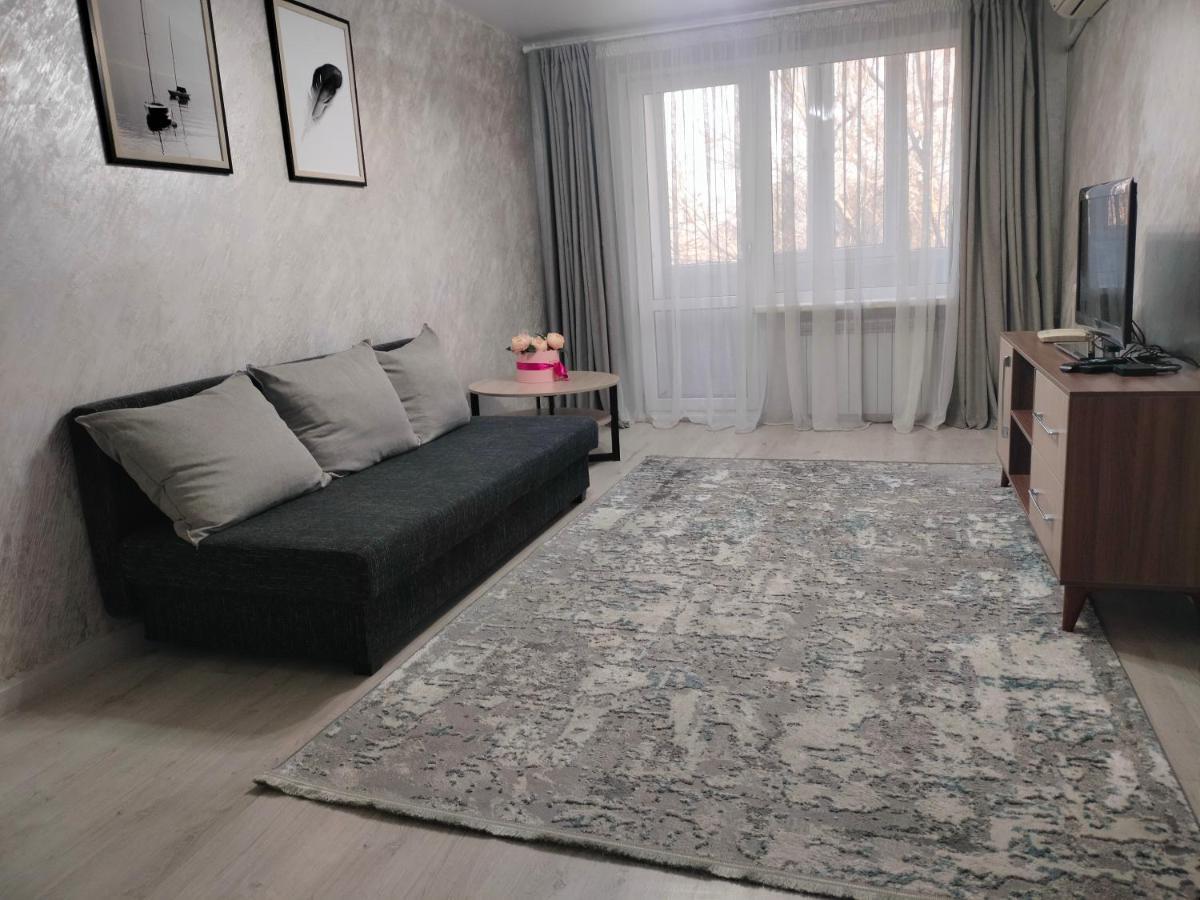 Appartement Уютная 2 Ком-Я Квартира В Центре Города, Район "Арбата" à Almaty Extérieur photo